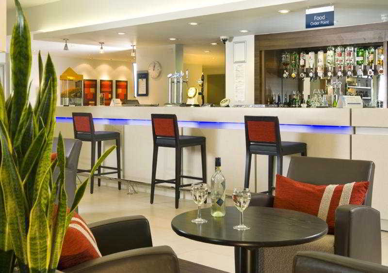 Holiday Inn Express London - Dartford By Ihg Restaurante foto
