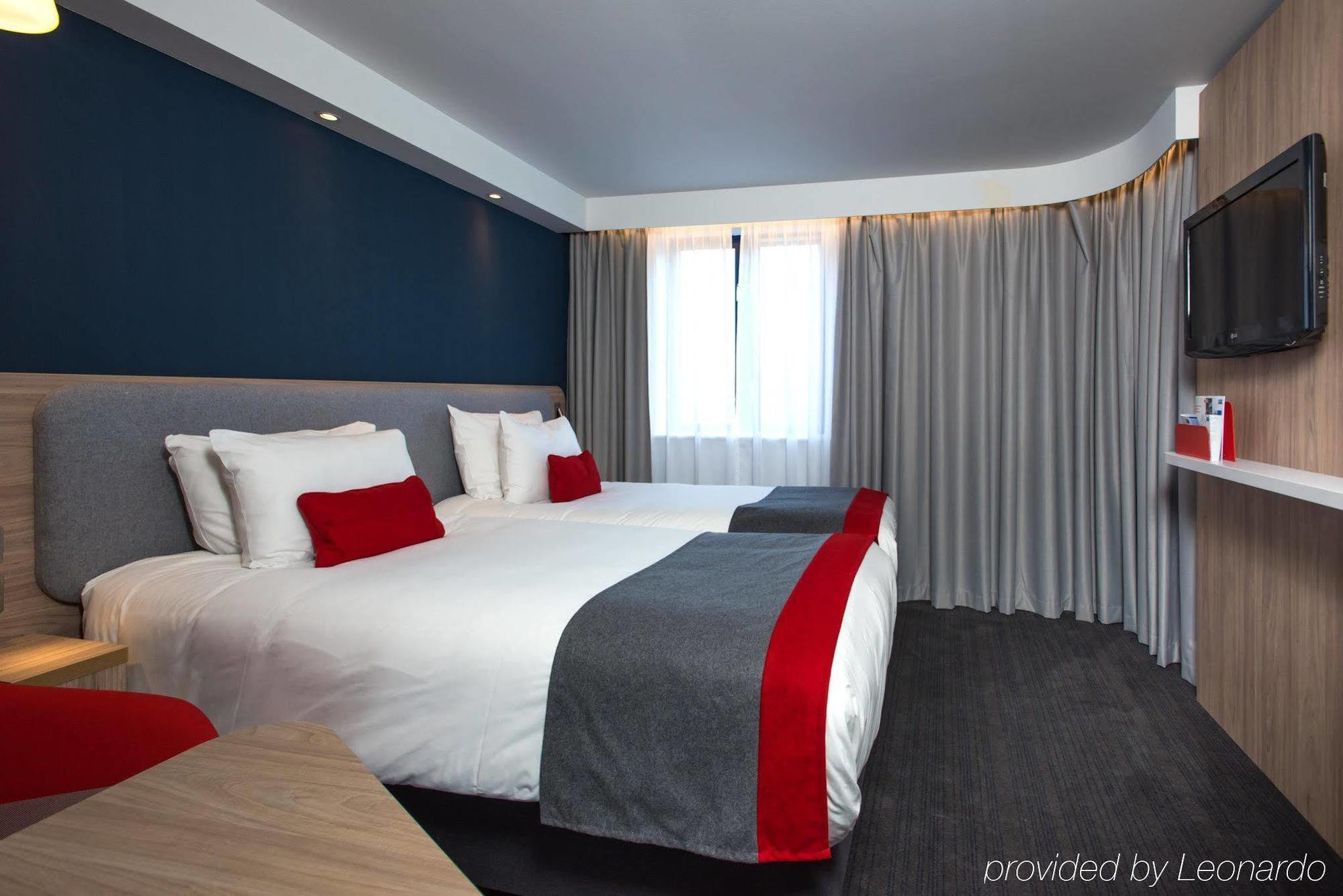 Holiday Inn Express London - Dartford By Ihg Exterior foto