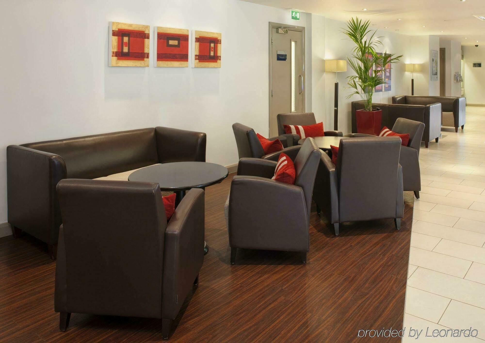 Holiday Inn Express London - Dartford By Ihg Exterior foto